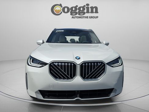 Certified 2025 BMW X3 xDrive30i w/ Convenience Package AWD/4WD image 8