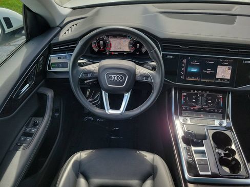 Certified 2023 Audi Q8 Premium Plus w/ Premium Plus Package AWD/4WD image 22