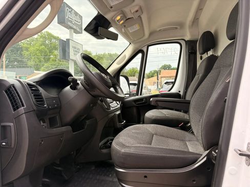 Used 2023 RAM ProMaster 3500 w/ Premium Appearance Group FWD image 13