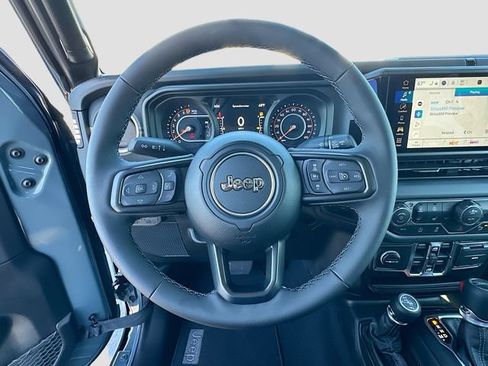 New 2026 Jeep Gladiator Sport AWD/4WD image 8