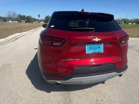Certified 2025 Chevrolet Blazer LT AWD/4WD image 7