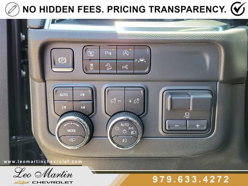 Used 2025 Chevrolet Tahoe RST w/ Advanced Technology Package AWD/4WD image 21