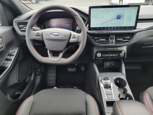 New 2025 Ford Escape ST-Line w/ Tech Pack #1 image 15