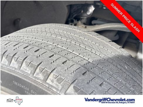 Used 2023 Chevrolet Tahoe LS RWD image 5