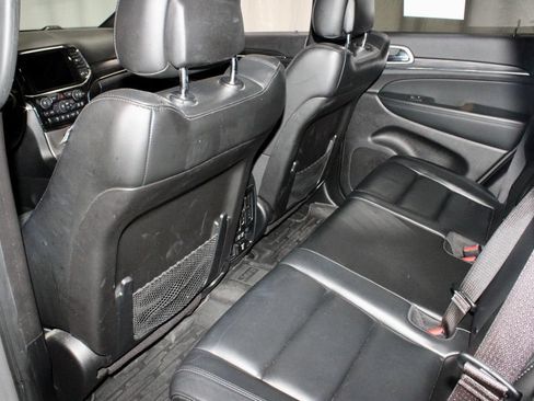 Used 2021 Jeep Grand Cherokee Limited AWD/4WD image 21