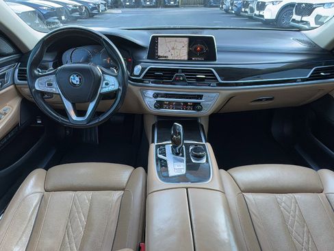 Used 2017 BMW 750i 750i image 21