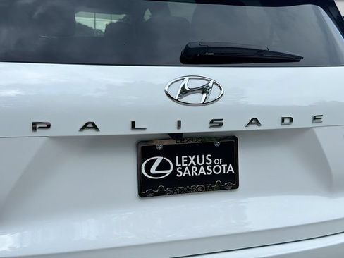 Used 2025 Hyundai Palisade Calligraphy AWD/4WD image 11