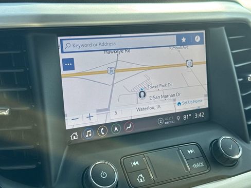Certified 2023 GMC Acadia SLT w/ Technology Package AWD/4WD image 28