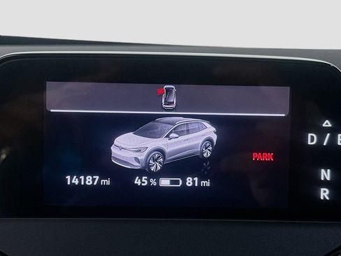 Used 2023 Volkswagen ID.4 2WD image 18
