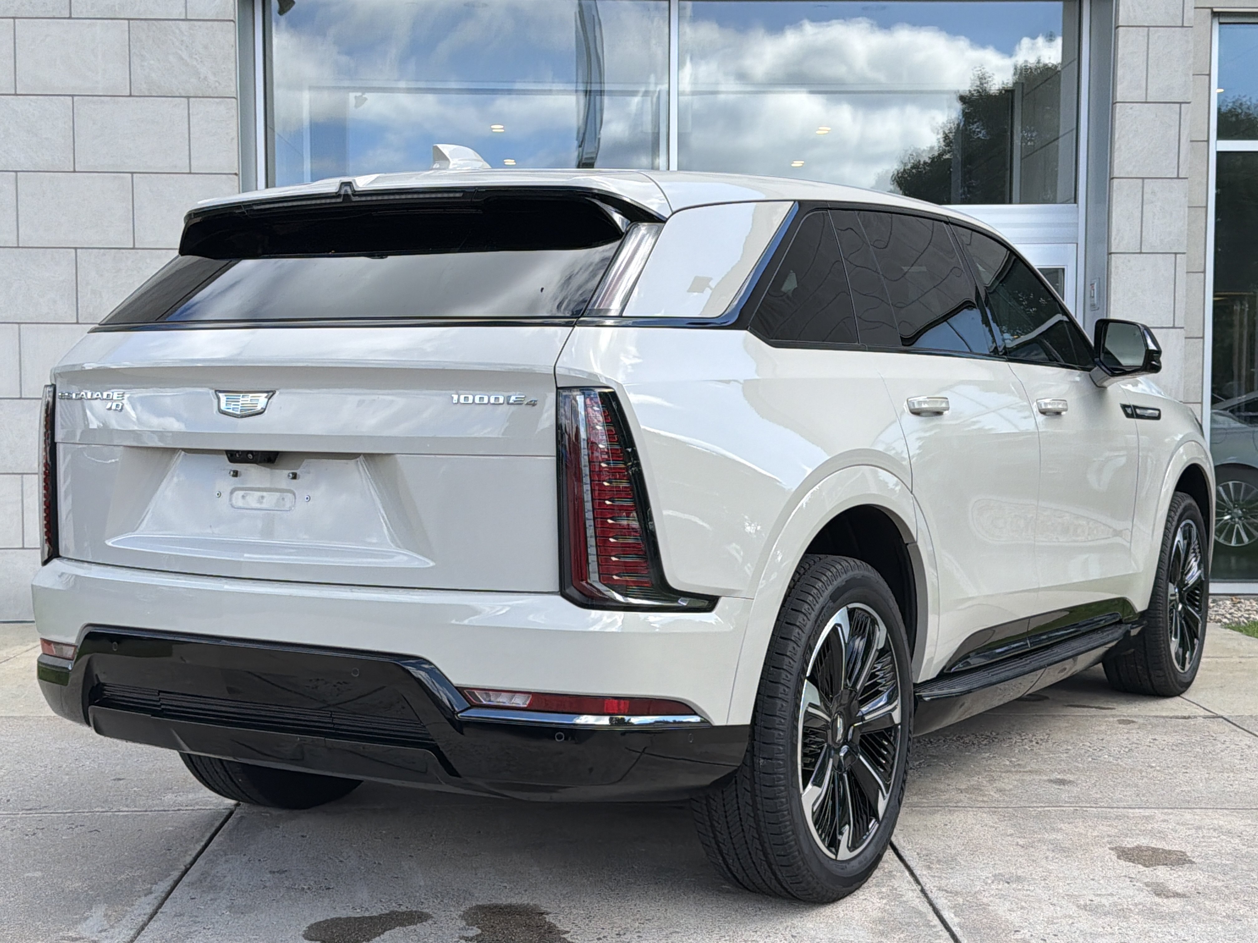 Used 2026 Cadillac Escalade IQ Sport 2 AWD/4WD image 5