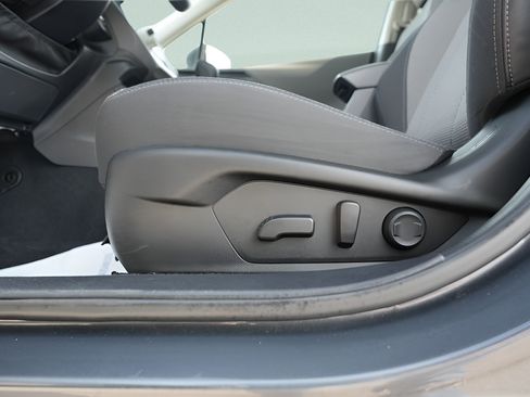 Used 2024 Subaru Crosstrek 2.0i Premium AWD/4WD image 21