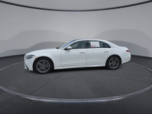 Used 2024 Mercedes-Benz S 580 4MATIC Sedan image 5