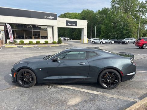 Used 2019 Chevrolet Camaro LT w/ 1LE Track Performance Package RWD image 6
