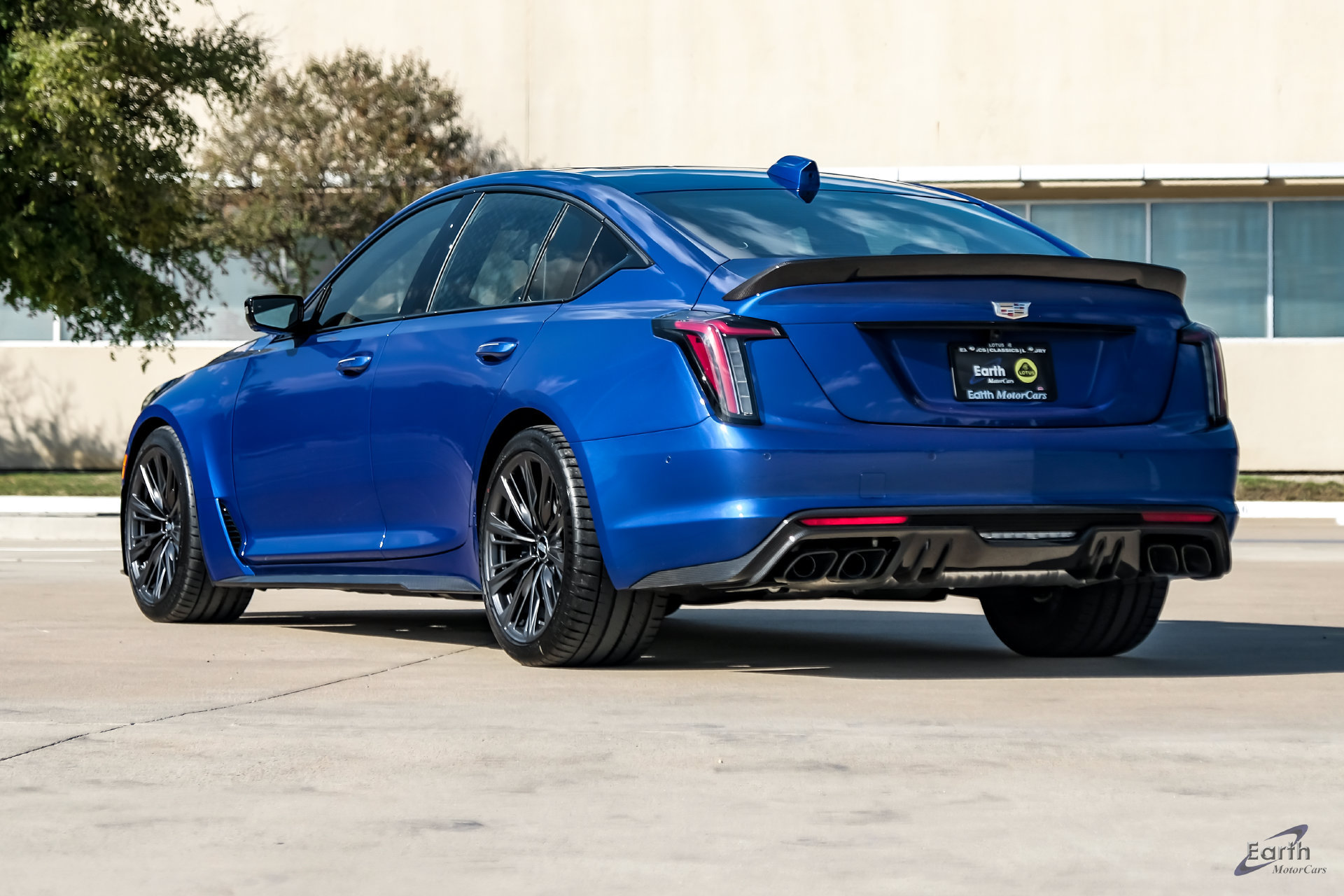 Used 2026 Cadillac CT5 V Blackwing w/ Deep Ocean Appearance Package RWD image 13