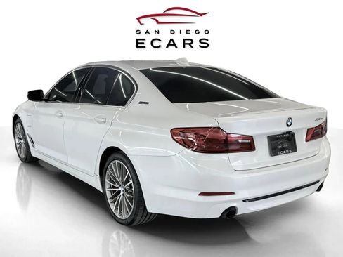 Used 2019 BMW 530e w/ Convenience Package image 7