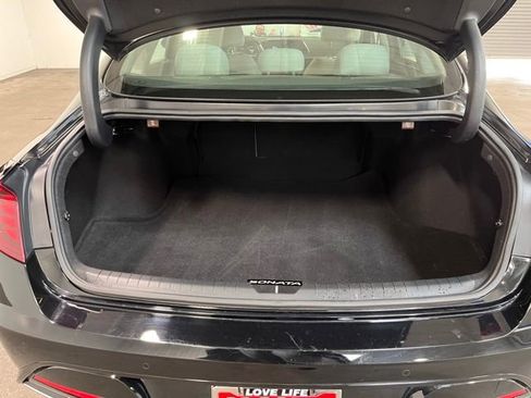 Used 2023 Hyundai Sonata Limited image 13