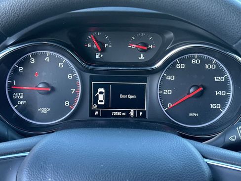 Used 2019 Chevrolet Cruze LS image 22