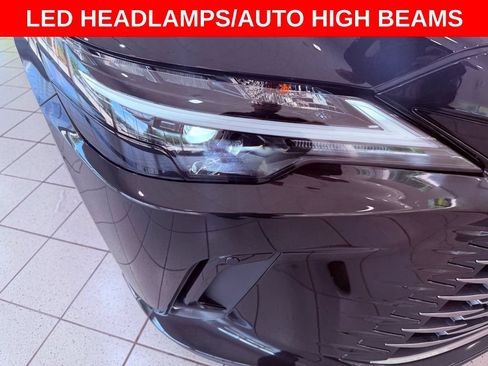 Used 2024 Lexus RX 350 Premium w/ Convenience Package FWD image 10