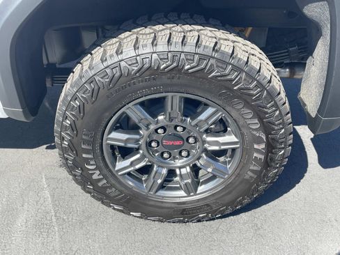 New 2026 GMC Sierra 1500 AT4X image 30