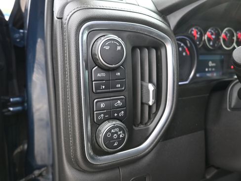 Used 2019 Chevrolet Silverado 1500 RST w/ All-Star Edition AWD/4WD image 17