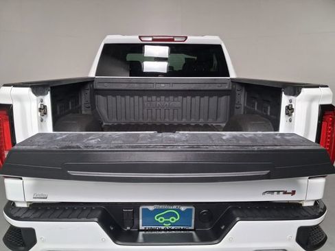 Certified 2025 GMC Sierra 1500 AT4 AWD/4WD image 13
