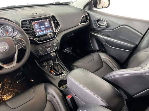 Used 2022 Jeep Cherokee Limited image 23