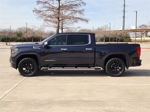 Used 2022 GMC Sierra 1500 Denali image 4