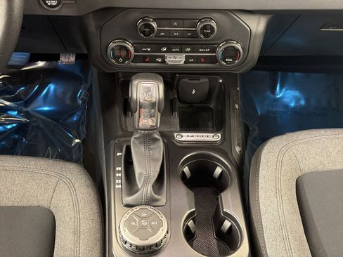 Certified 2025 Ford Bronco Big Bend AWD/4WD image 16