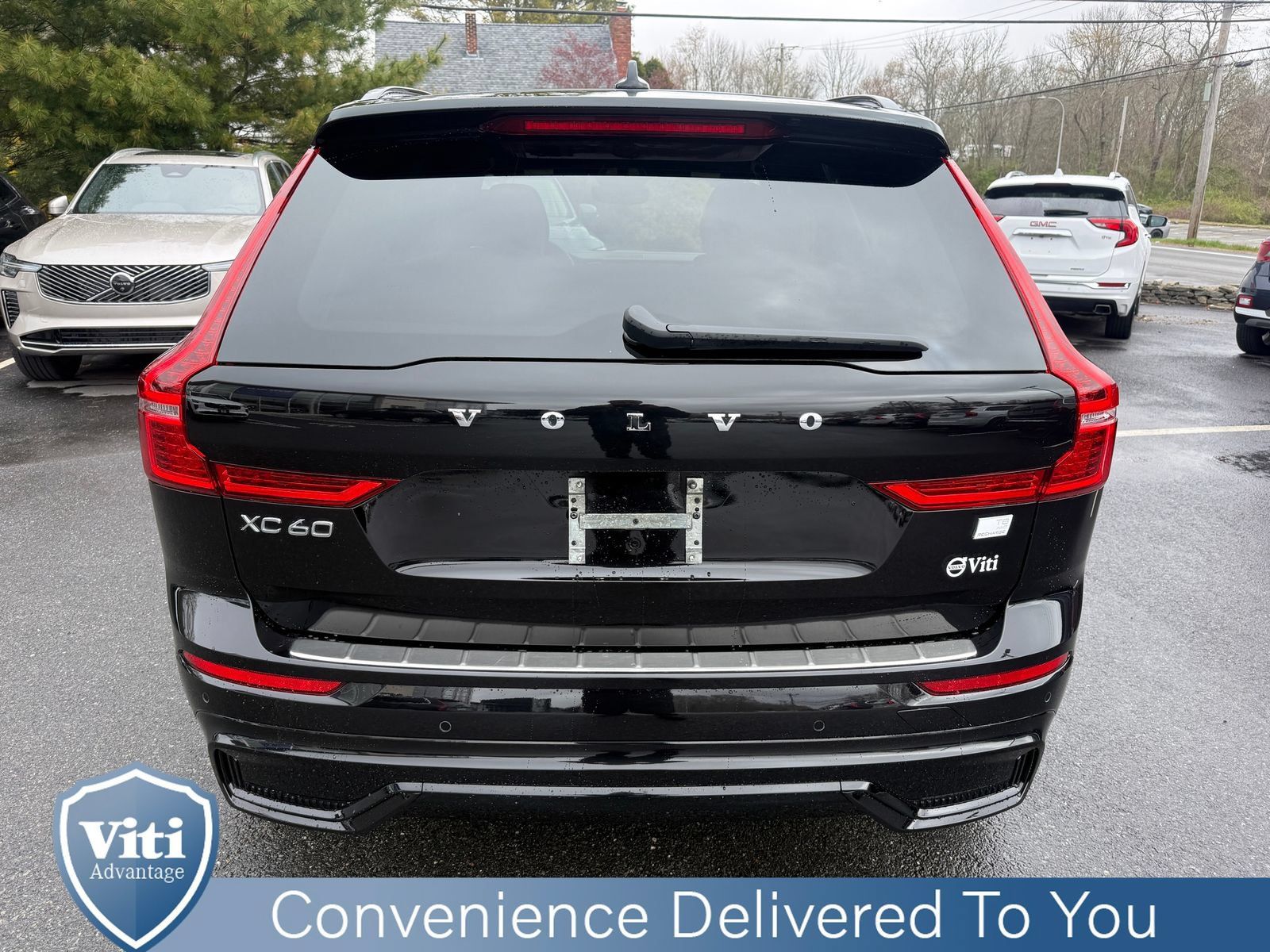 Certified 2024 Volvo XC60 T8 Ultimate AWD/4WD image 7