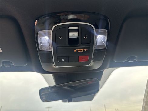 Used 2024 Hyundai Santa Cruz SEL w/ Activity Package image 24