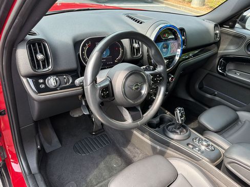 Used 2022 MINI Cooper Countryman S w/ Premium Package FWD image 4