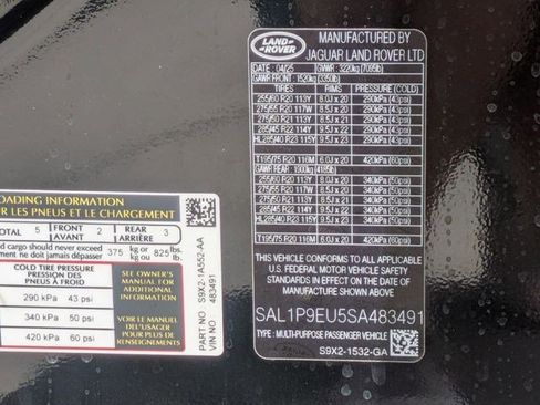 Certified 2025 Land Rover Range Rover Sport SE AWD/4WD image 19