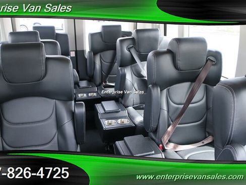 Used 2023 Ford Transit 350 XLT RWD image 14