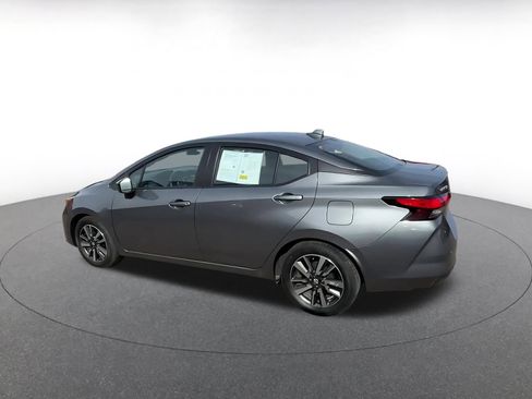 Used 2025 Nissan Versa SV image 10