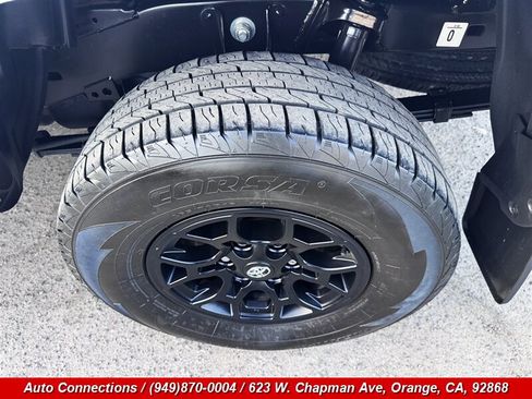 Used 2022 Toyota Tacoma SR5 RWD image 39