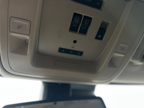 Used 2015 Chevrolet Silverado 2500 LTZ w/ LTZ Plus Package image 7