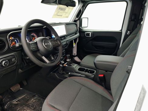 New 2026 Jeep Wrangler Rubicon AWD/4WD image 36