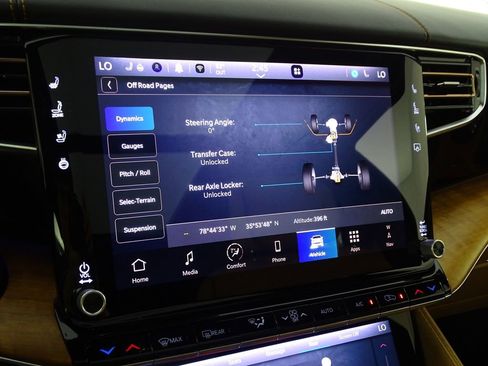 New 2024 Jeep Grand Wagoneer L Series III w/ Rear Seat Video Group 1 image 47