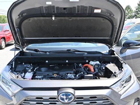 Used 2021 Toyota RAV4 XSE AWD/4WD image 43