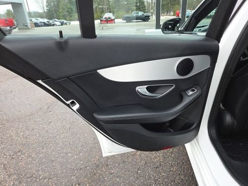 Used 2017 Mercedes-Benz C 300 4MATIC Sedan image 37