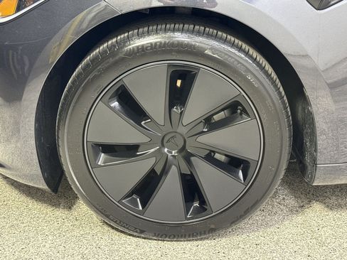Used 2024 Tesla Model 3 Standard Range RWD image 24