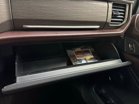 Used 2024 Ford Expedition Limited image 30