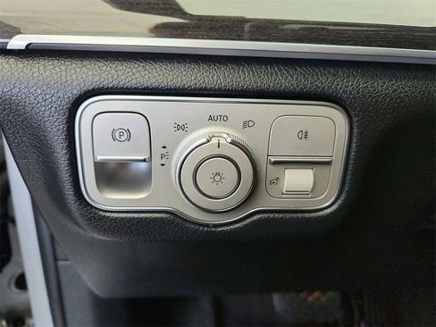 Used 2020 Mercedes-Benz GLS 450 4MATIC image 38