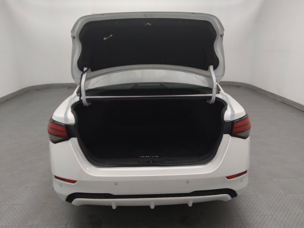 Used 2025 Nissan Sentra SV FWD image 29