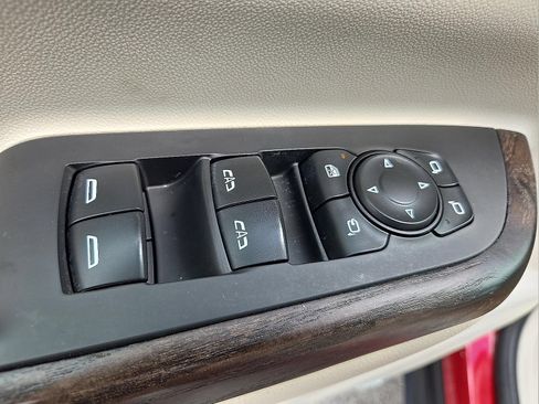 Used 2021 GMC Acadia Denali FWD image 22