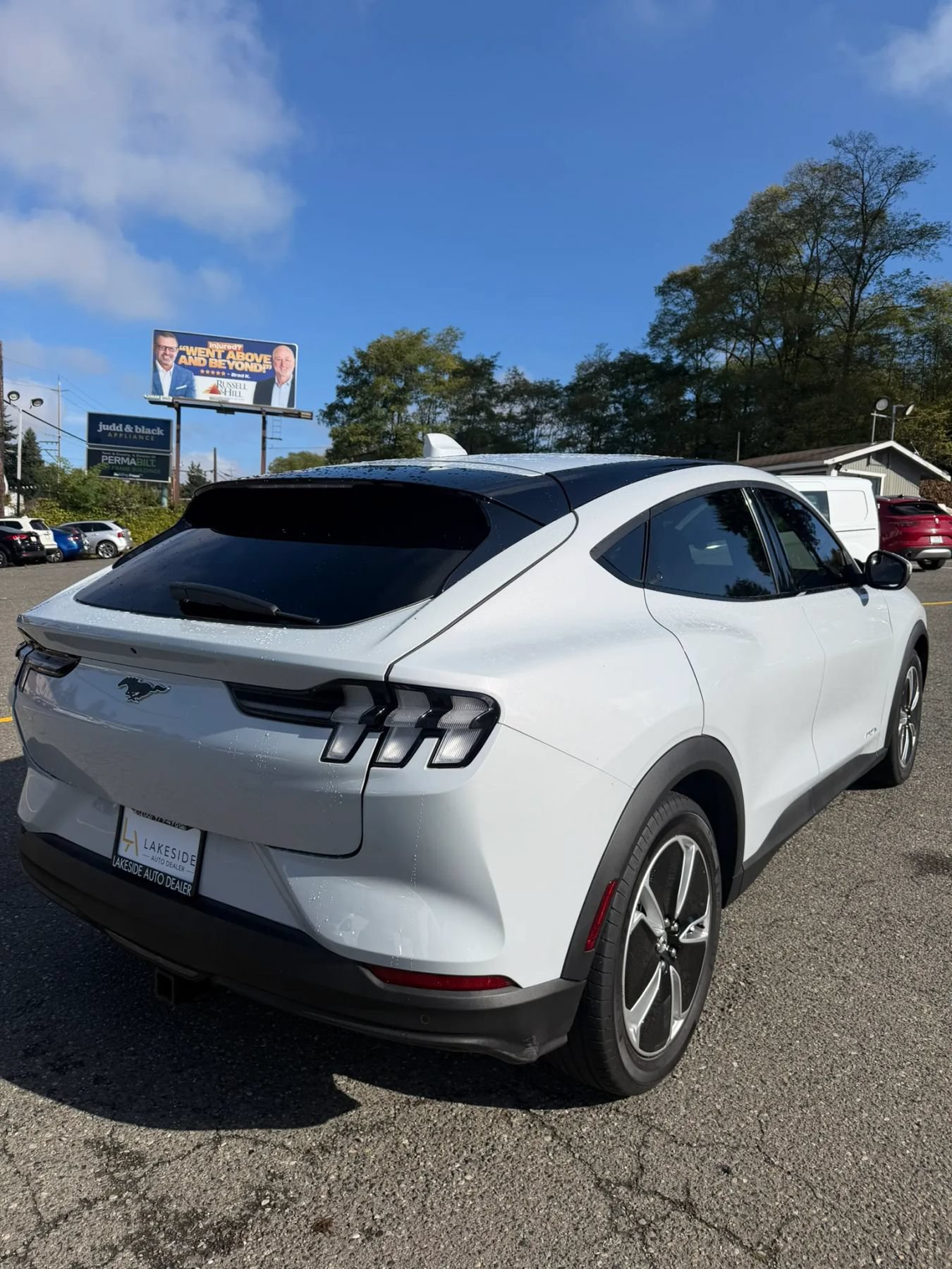 Used 2022 Ford Mustang Mach-E Select AWD/4WD image 6