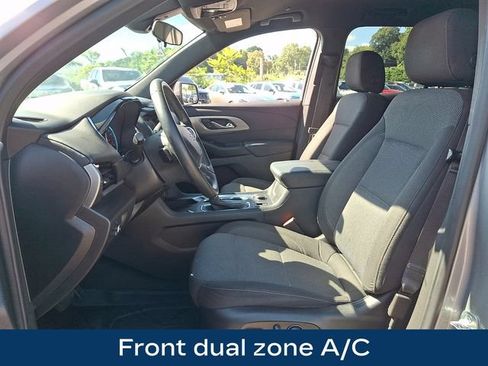 Used 2023 Chevrolet Traverse LT w/ LPO, Floor Liner Package AWD/4WD image 2