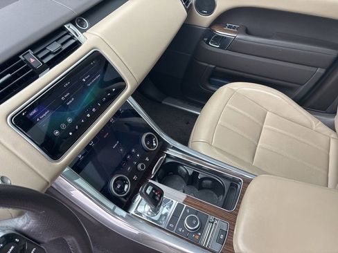 Used 2019 Land Rover Range Rover Sport HSE AWD/4WD image 22