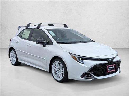 New 2026 Toyota Corolla SE image 7