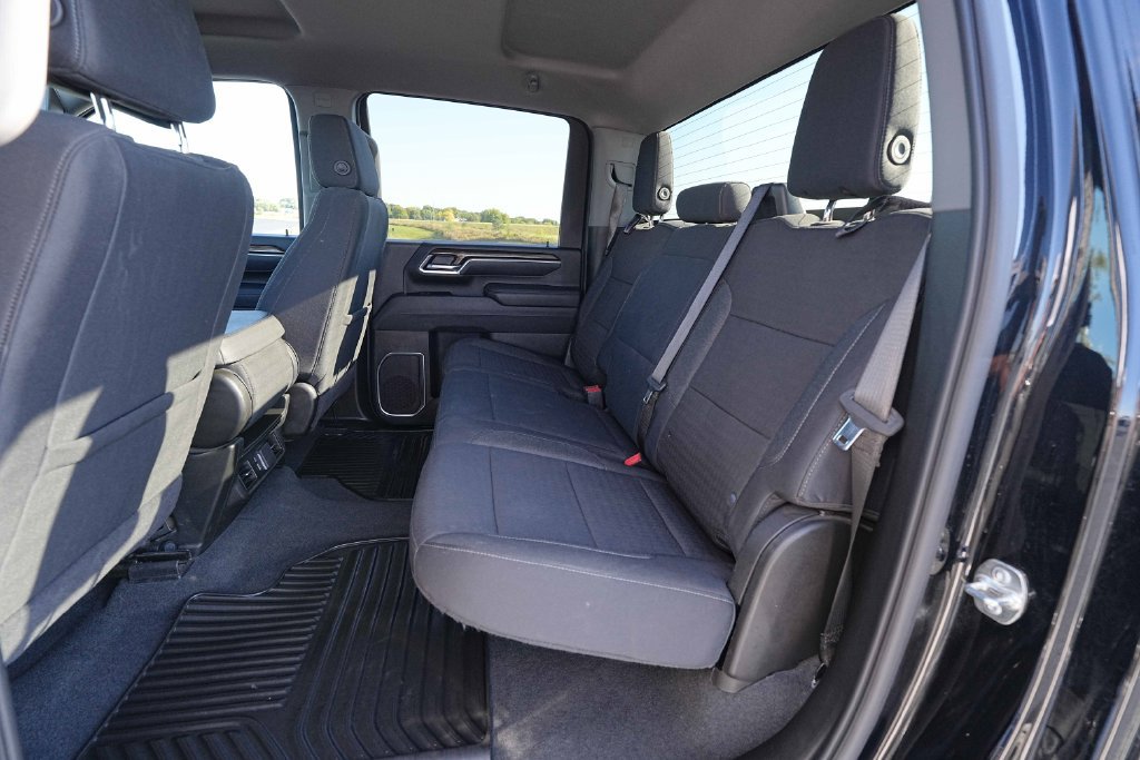 Used 2025 Chevrolet Silverado 2500 LT w/ Convenience Package AWD/4WD image 19